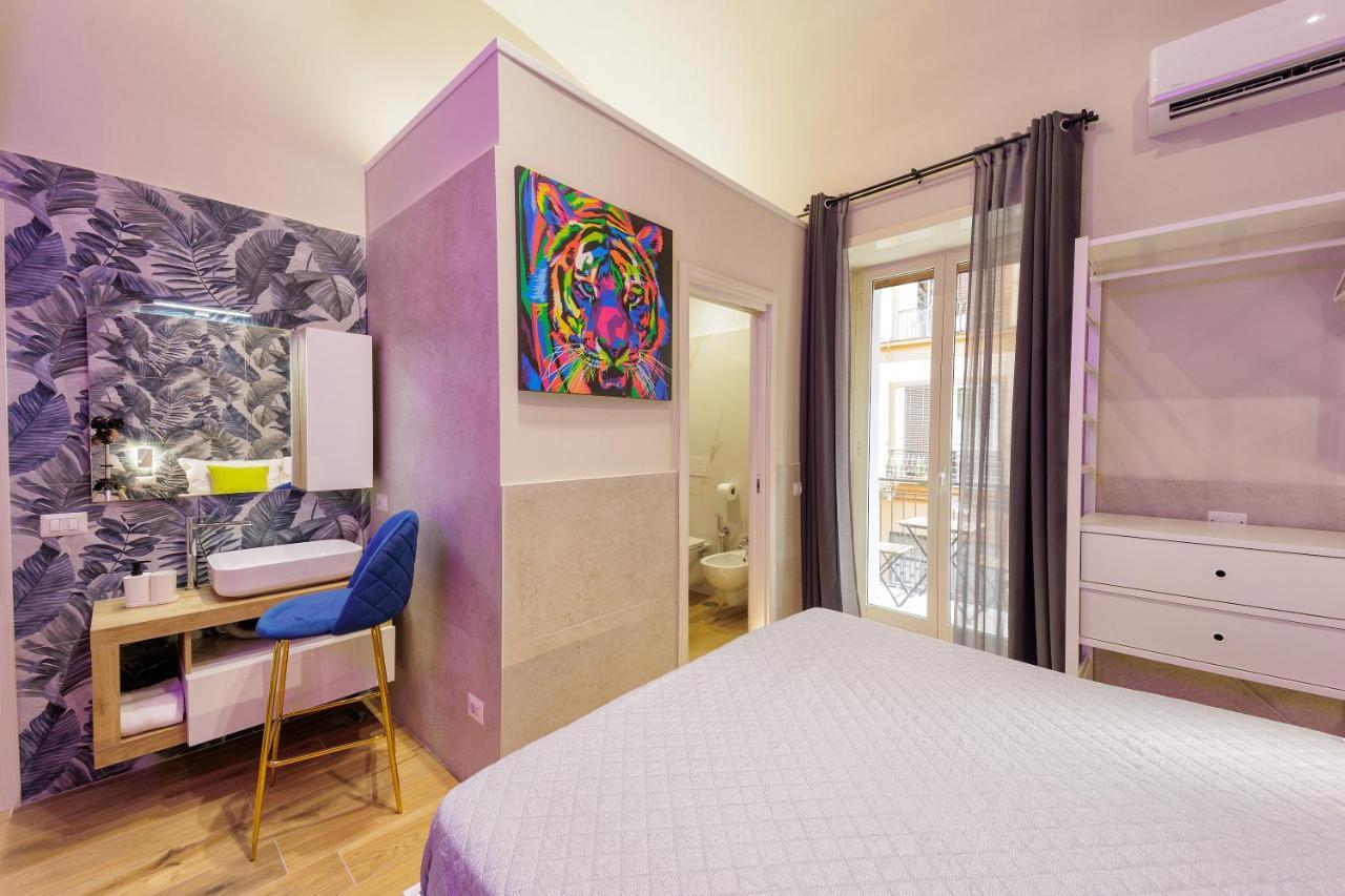 Live Suite Napoli Exterior photo