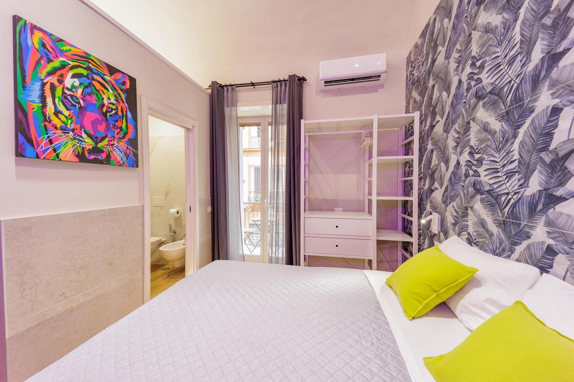 Live Suite Napoli Exterior photo